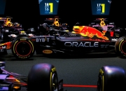 开云体育平台APP-红牛车队碾压雷诺车队，汉密尔顿扛起全队