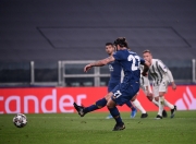 开云体育在线-罗马力克波尔图，成功晋级八强