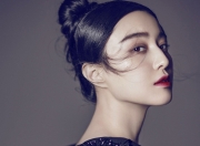 开云-凤凰城的沙漠暴雨，米切尔如何在雄鹿太阳之战中重定义进攻唯一性