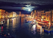 开云体育APP下载-暗夜锋芒，欧冠半决赛，保罗铸就攻防一体的不朽诗篇