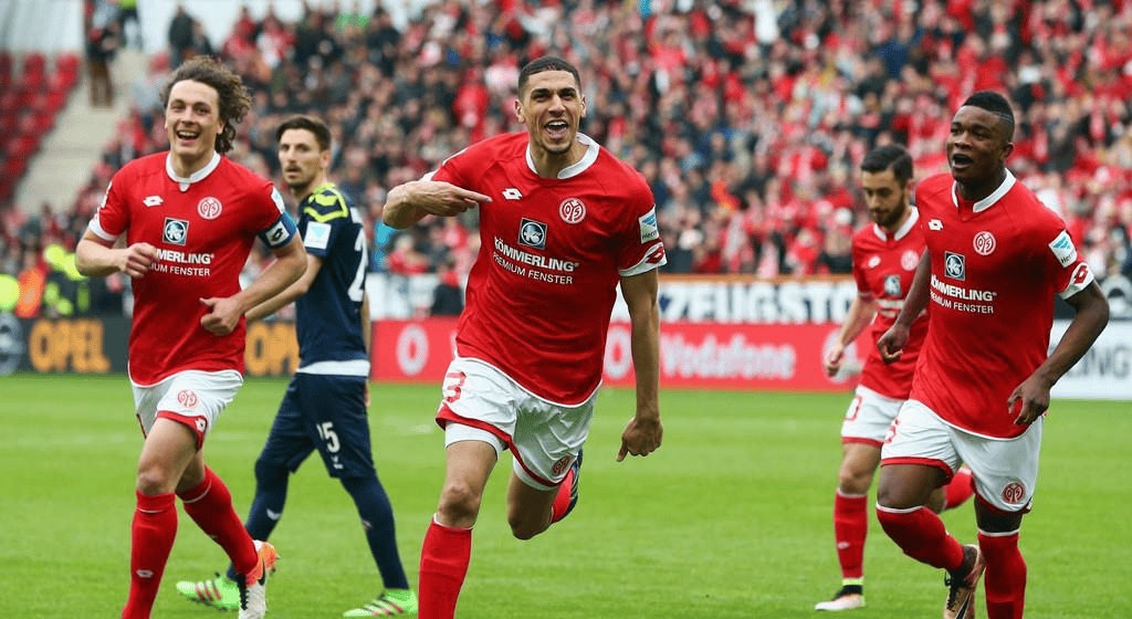 比勒费尔德主场大胜美因茨,稳固领先优势的简单介绍 比勒费尔德主场大胜美因茨,稳固领先优势的简单介绍