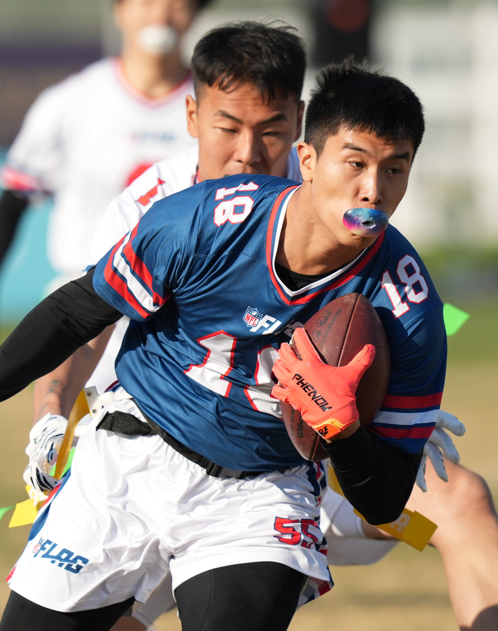 包含一场经典之战！橄榄球点燃球迷热情的词条