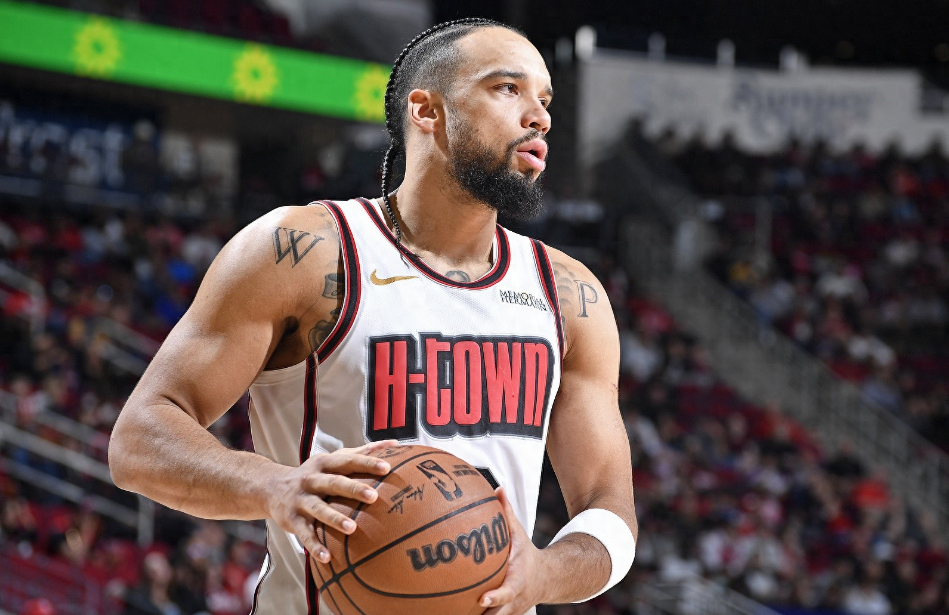 关于鹈鹕翻盘北京队，范弗利特高光表现的信息