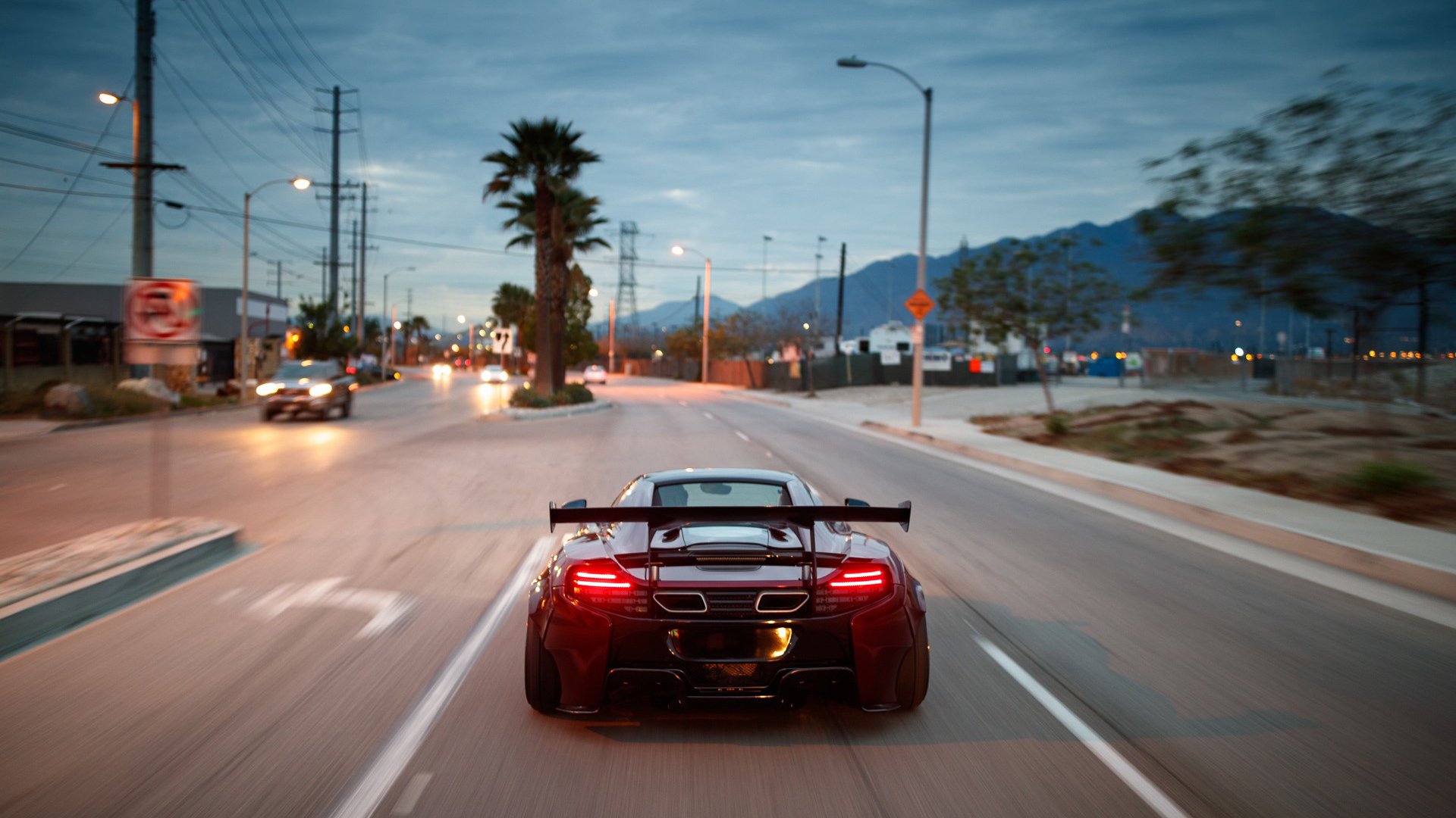 破碎的权杖与重建的阶梯,当巴萨的裂缝照见切尔西的重逢