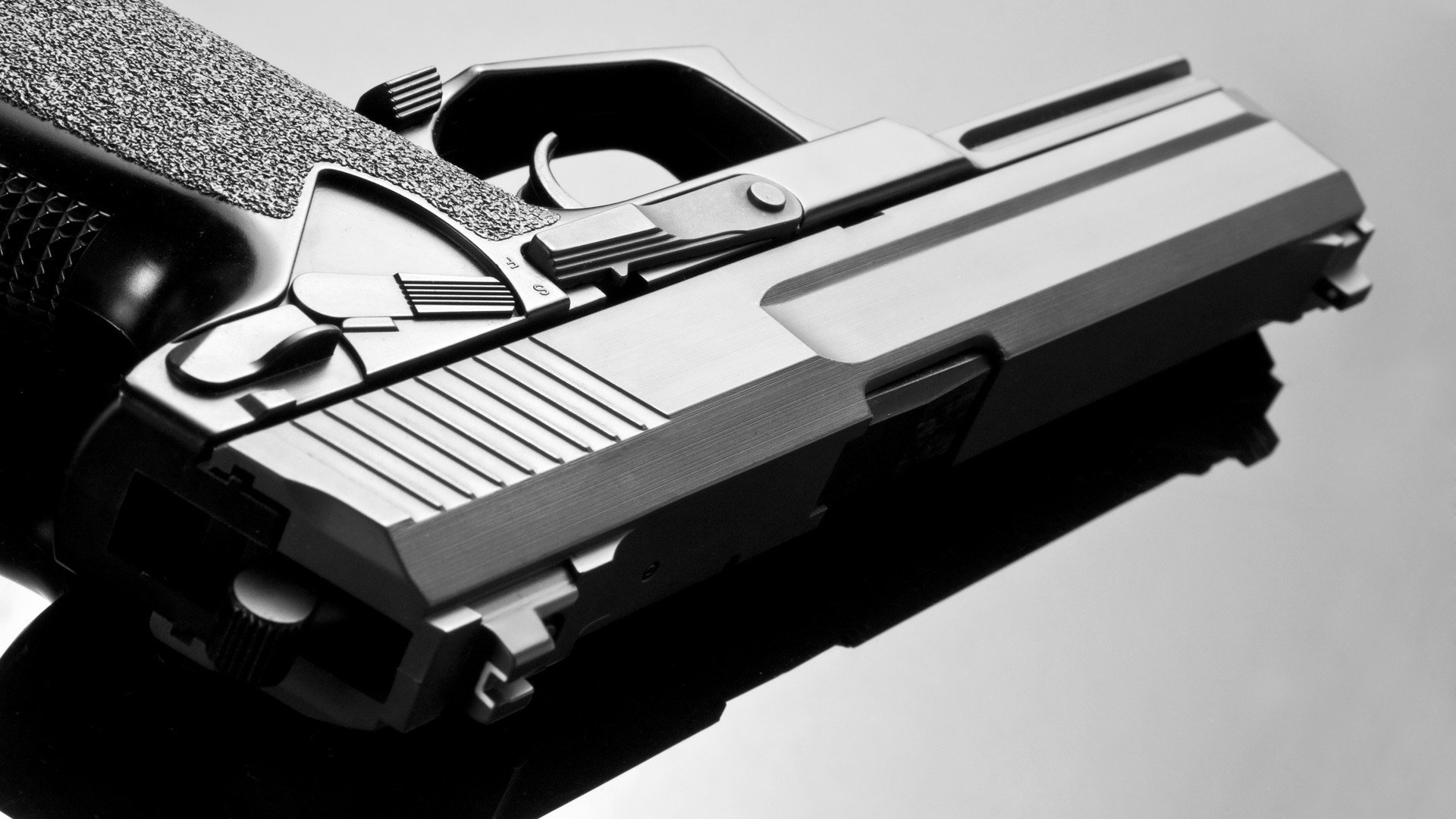 丹佛堡垒与多伦多铁蹄，当约基奇擎起胜局，猛龙已踏过南海岸