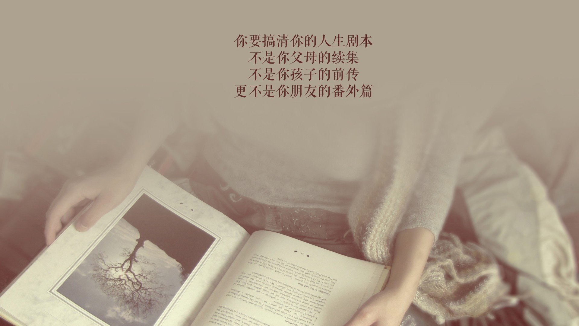 要写出唯一性,就不能仅仅制造噱头,而必须构建一个自洽的、充满隐喻的世界。让我们先提炼标题,再进入那个奇妙的故事